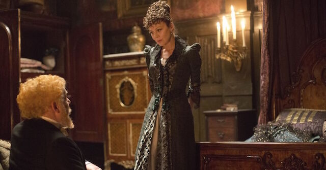 File:Penny-dreadful-s2-poole1.jpg