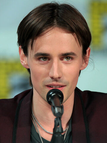 Fichier:Reeve Carney.jpg