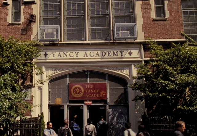 Archivo:Academia Yancy.png