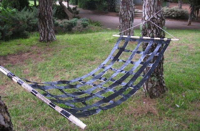 File:Duct-tape-hammock1.jpg