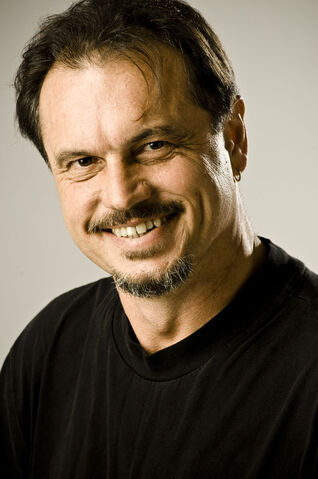 File:Marlon Hart.jpg