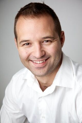 File:Aaron Beard.jpg