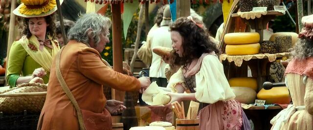 File:Hobbiton market.jpg
