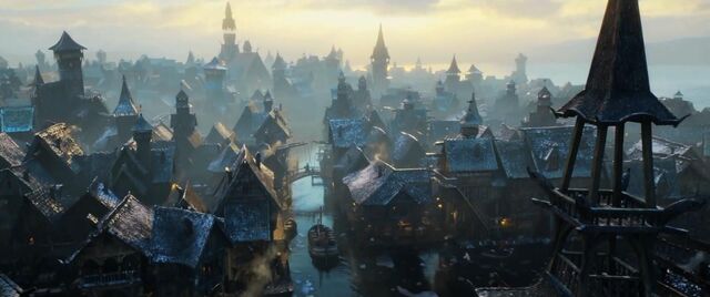 File:LakeTown.jpg
