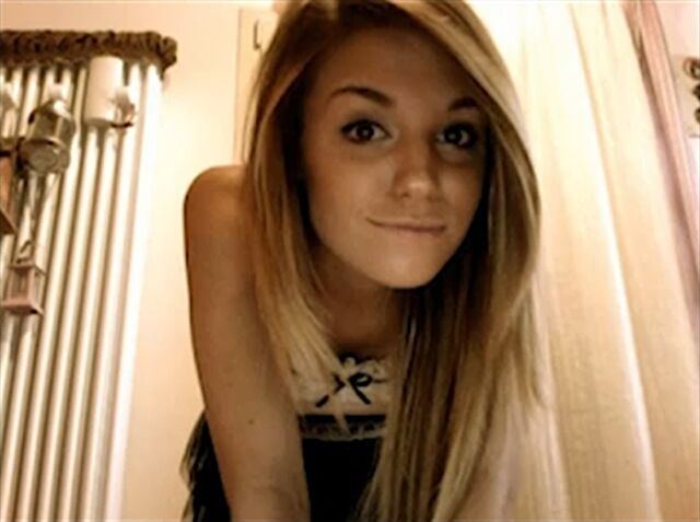 File:Marzia photoshot.jpg