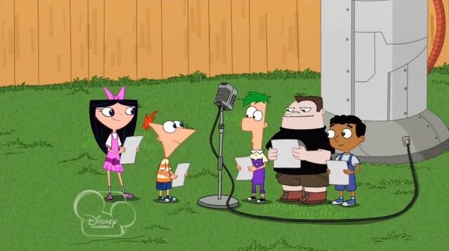 File:Kids in the backyard.jpg
