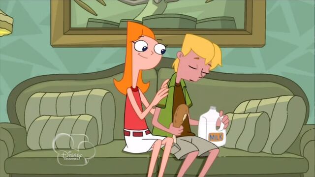 File:Canderemy on the couch.jpg