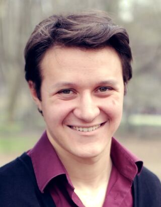 File:Aaron Jacob in 2014.jpg
