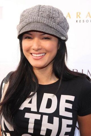 Tập tin:Kelly-Hu-4.jpg