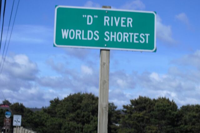 File:D River sign.jpg