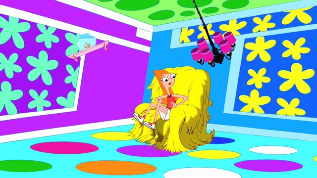 File:Candace in the funhouse.jpg