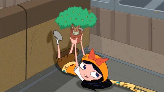 File:IsabellaHoldingTree.jpg
