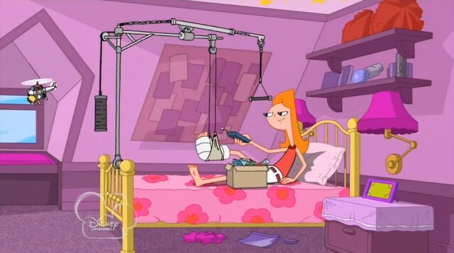 File:Candace manipulating the helicopter.jpg