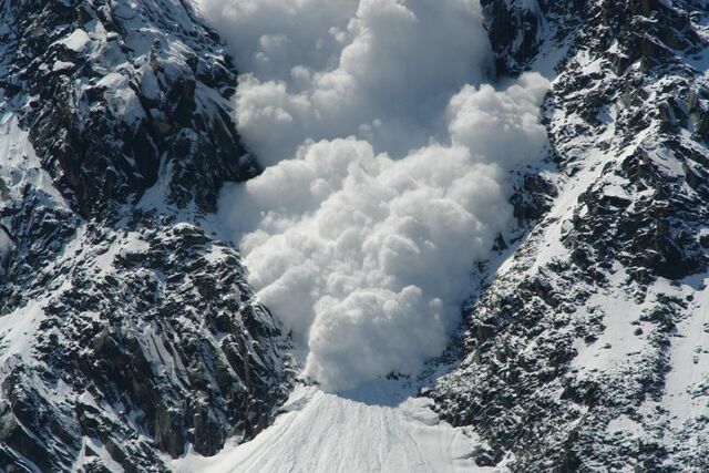 File:Avalanche.jpeg