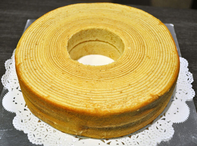 File:Baumkuchen-s.jpg