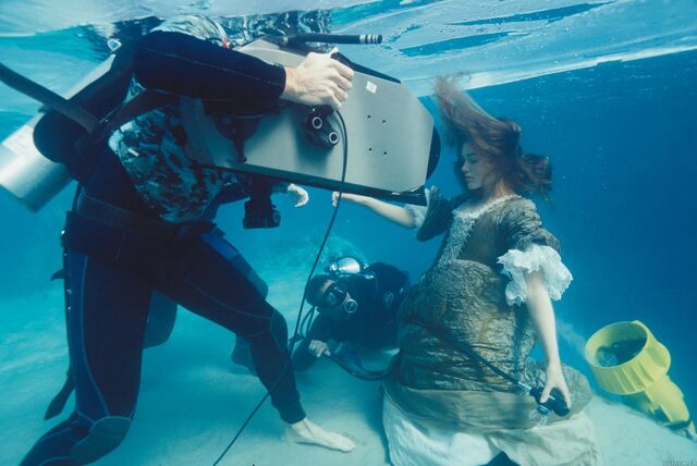 File:UnderwaterLizOnSet.jpg