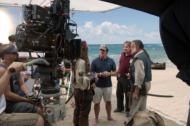 File:OSTDeppMarshallRossioMcNallyOnSet.jpg