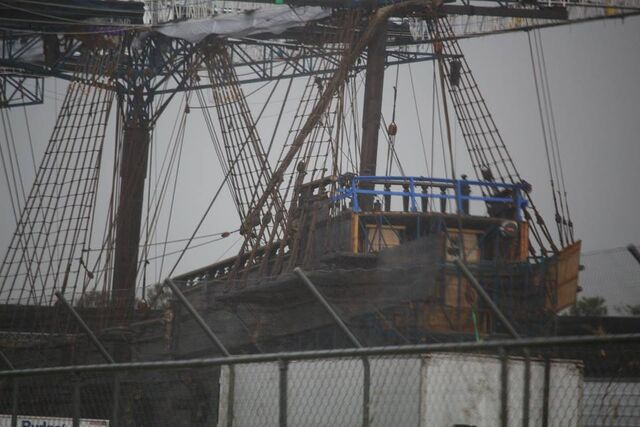 File:POTC 5 ship.jpg