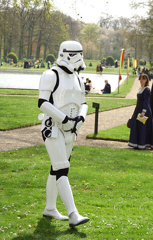 File:Elf Fantasy Fair 2010 Stormtrooper.jpg