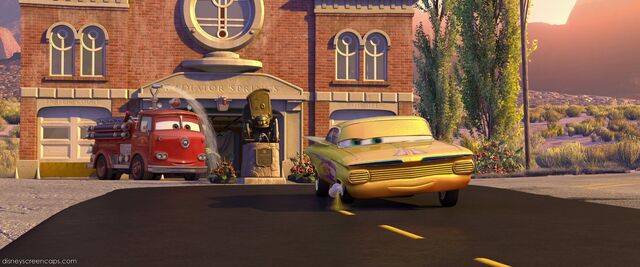 File:Cars-disneyscreencaps.com-8120.jpg