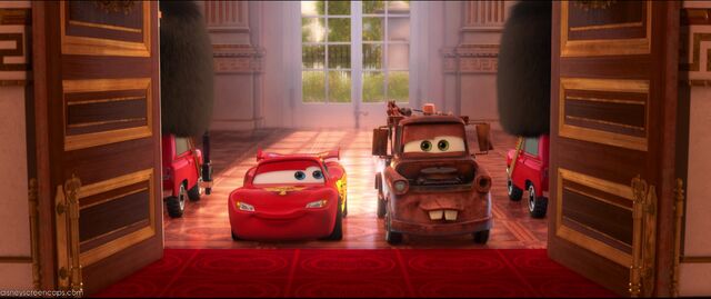 File:Cars2-disneyscreencaps.com-10896.jpg