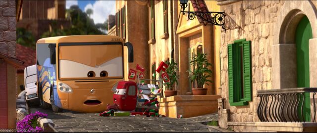 File:Cars2-disneyscreencaps.com-8050.jpg