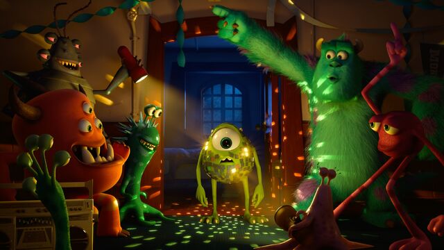 File:Monsters-University-Mike-Disco-Ball.jpg