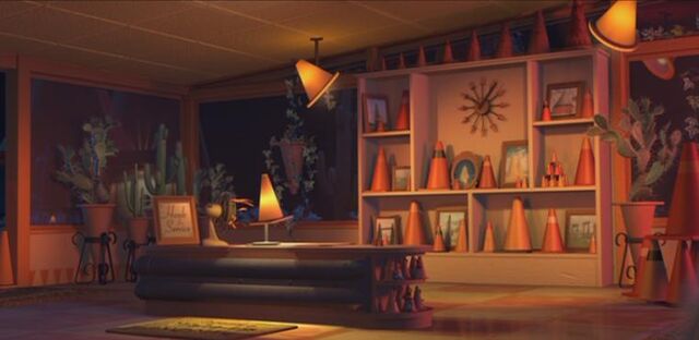 File:Cozy Cone Office.jpg