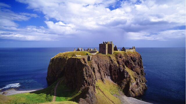 Datei:Dunnottar Castle.jpg