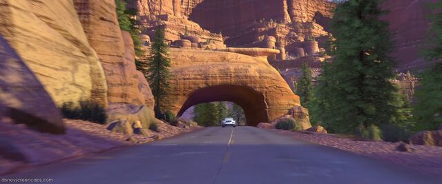 File:Cars-disneyscreencaps.com-7332.jpg
