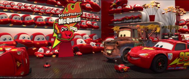 File:Cars2-disneyscreencaps.com-2169.jpg