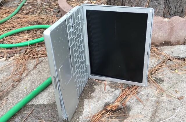 File:PowerBook.jpg