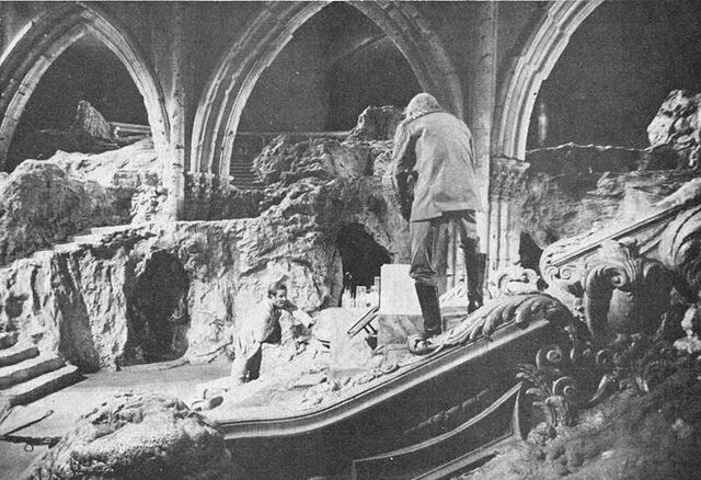 File:Beneath set8.jpg