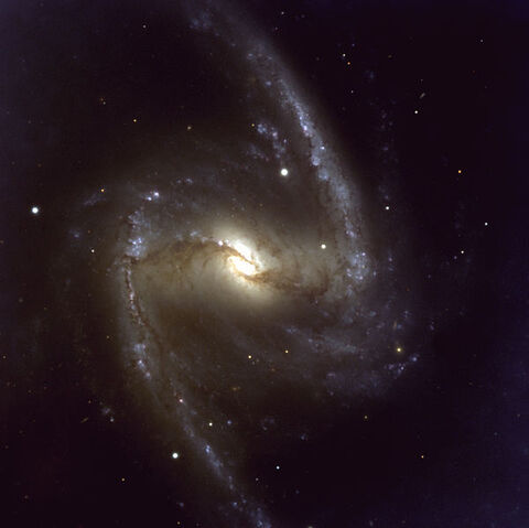 File:NGC 1365.jpg