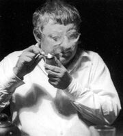 Guy-smoking.jpg