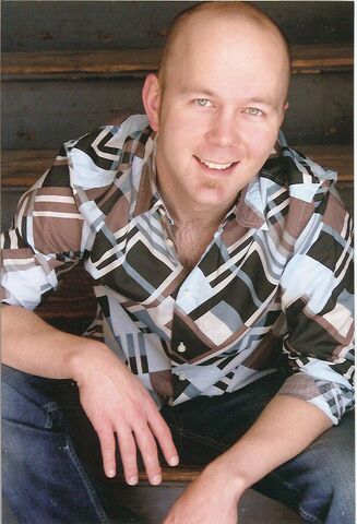 File:Christopher Sabat.jpg