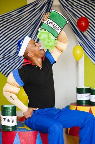 File:Another Popeye muscle suit.jpg