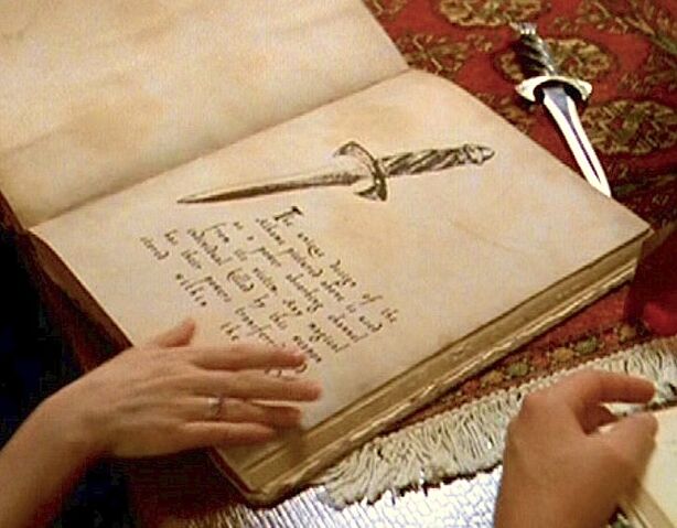 File:PowerSuckingAthame-charmed.jpg