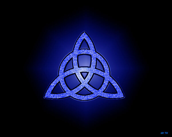 File:Triquetra.jpg