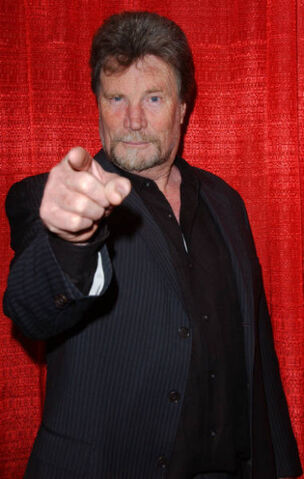 File:Vernon-wells-alo-107125.jpg