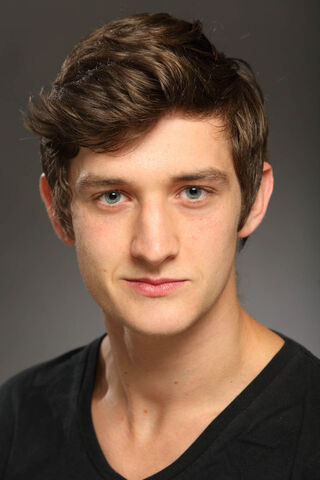 File:Ryan-Carter.jpg