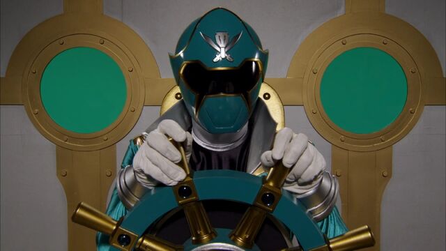 File:Gokaiger Green cockpit.jpg