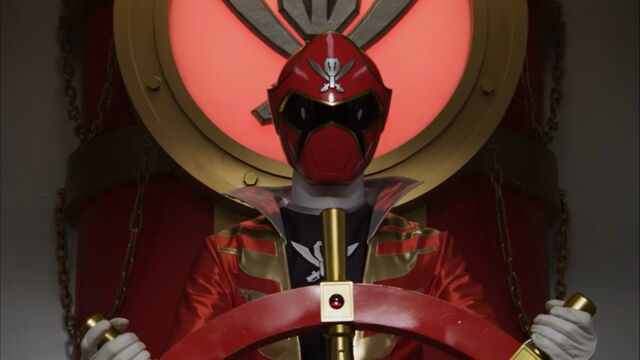 File:Gokaiger Red cockpit.jpg