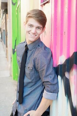 File:Nico Greetham.jpg
