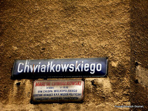 UlChwialkowskiego-tabliczka.jpg