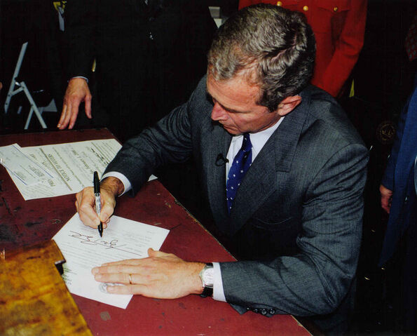 File:PresidentBush.jpg