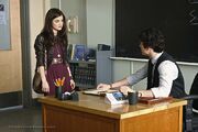Pretty-Little-Liars-pilot-pretty-little-liars-tv-show-31433120-825-550