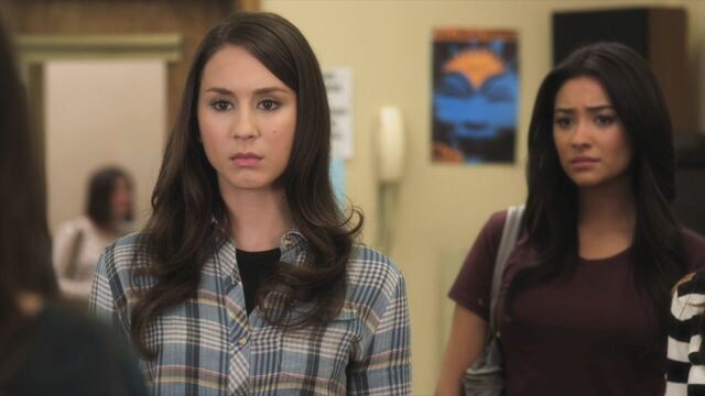 File:PLL122-0393.jpg