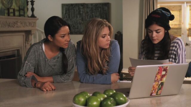 File:Emily (111).jpg