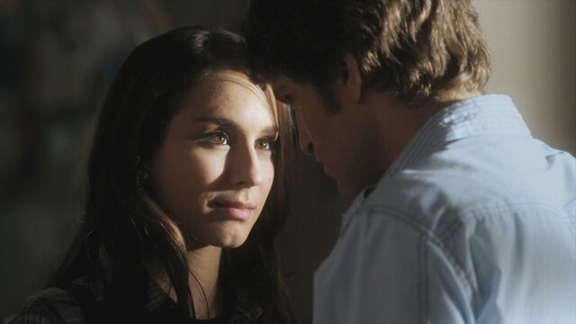 Datei:Spencer-and-Toby-pretty-little-liars-couples-31613326-1280-720.jpg